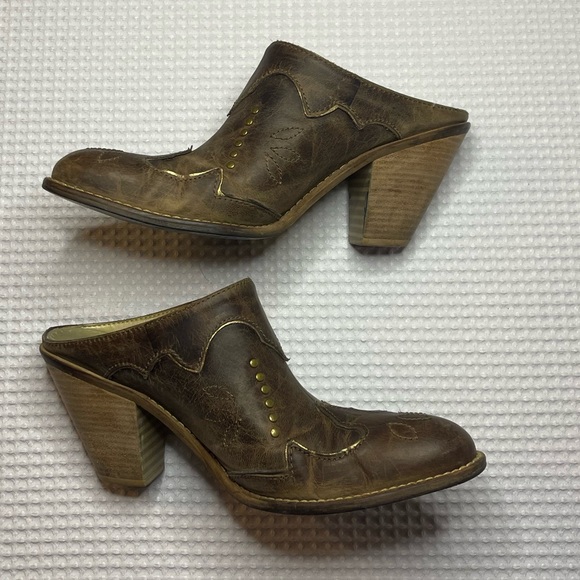 Jessica Simpson Western Cowboy Slip on Mule Clogs NWT in box - Picture 2 of 8